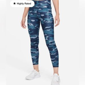 Nike One
Women's Mid-Rise Camo Leggings